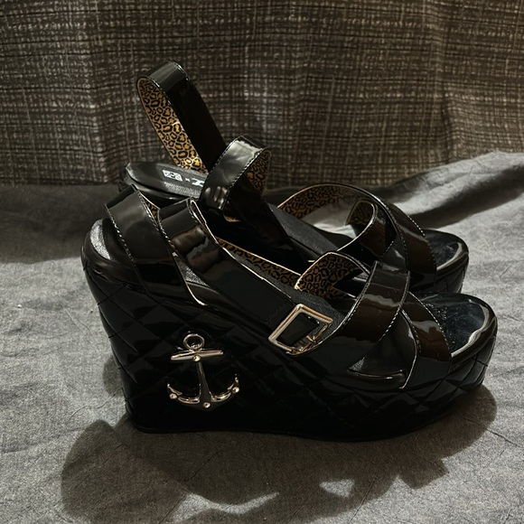 TUK x Lux De Ville Sailor Wedges New Size 9 - Picture 3 of 3